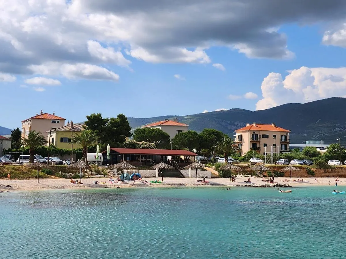 Ferienwohnung Airport Split Kaštel Štafilić